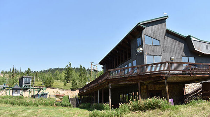 Keating Resources Preps to Demolish Deer Mountain Lodge